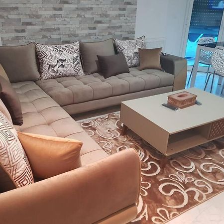 Lovely Apartment Near Tunis Mall - Lac2 Tunis Luaran gambar